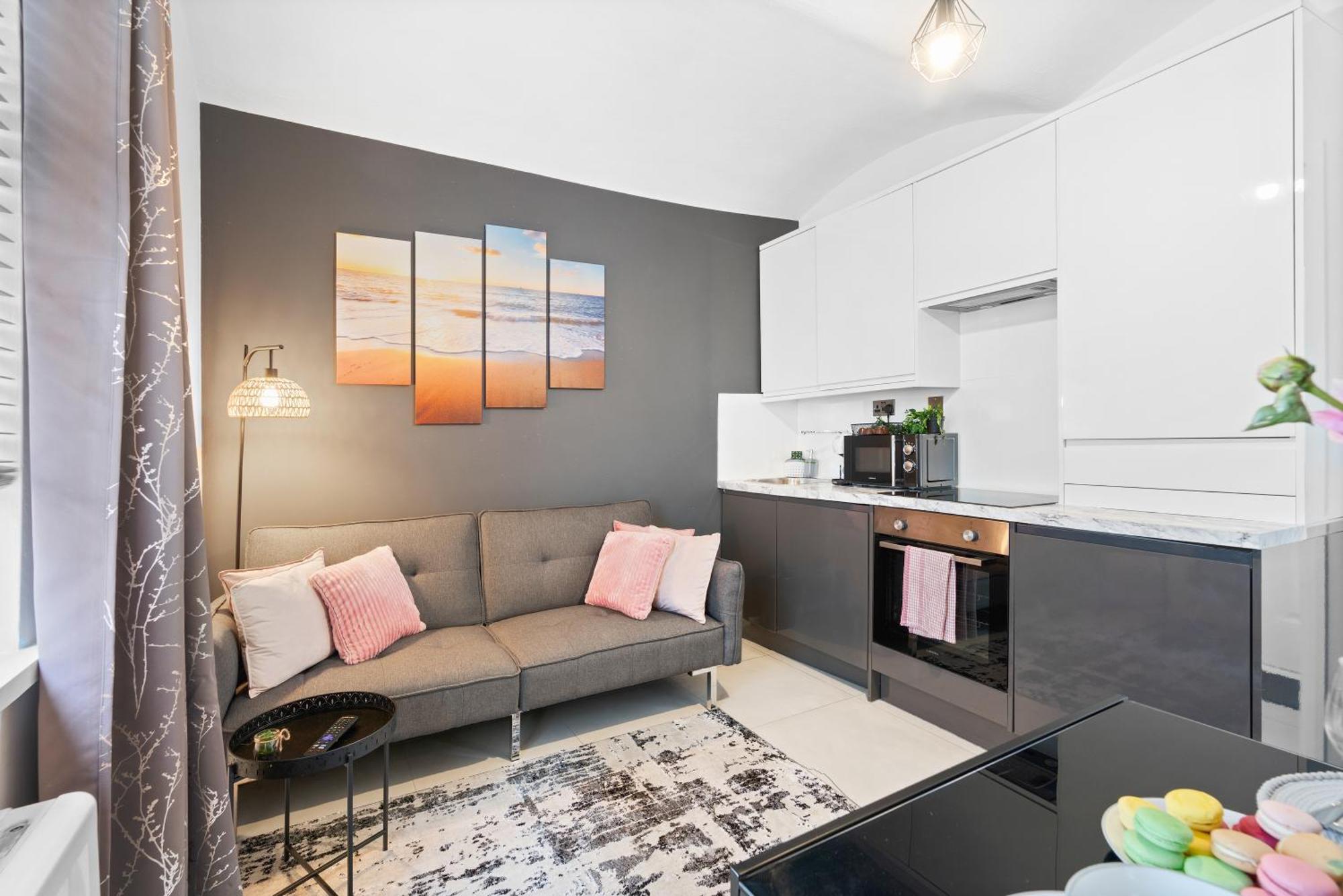 Gioestate Holiday, With Free Parking, Flat33